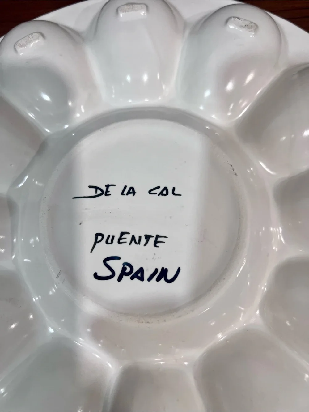 De La Cal Puente Spain Hand-Painted Ceramic Deviled Egg Platter | 12 eggs